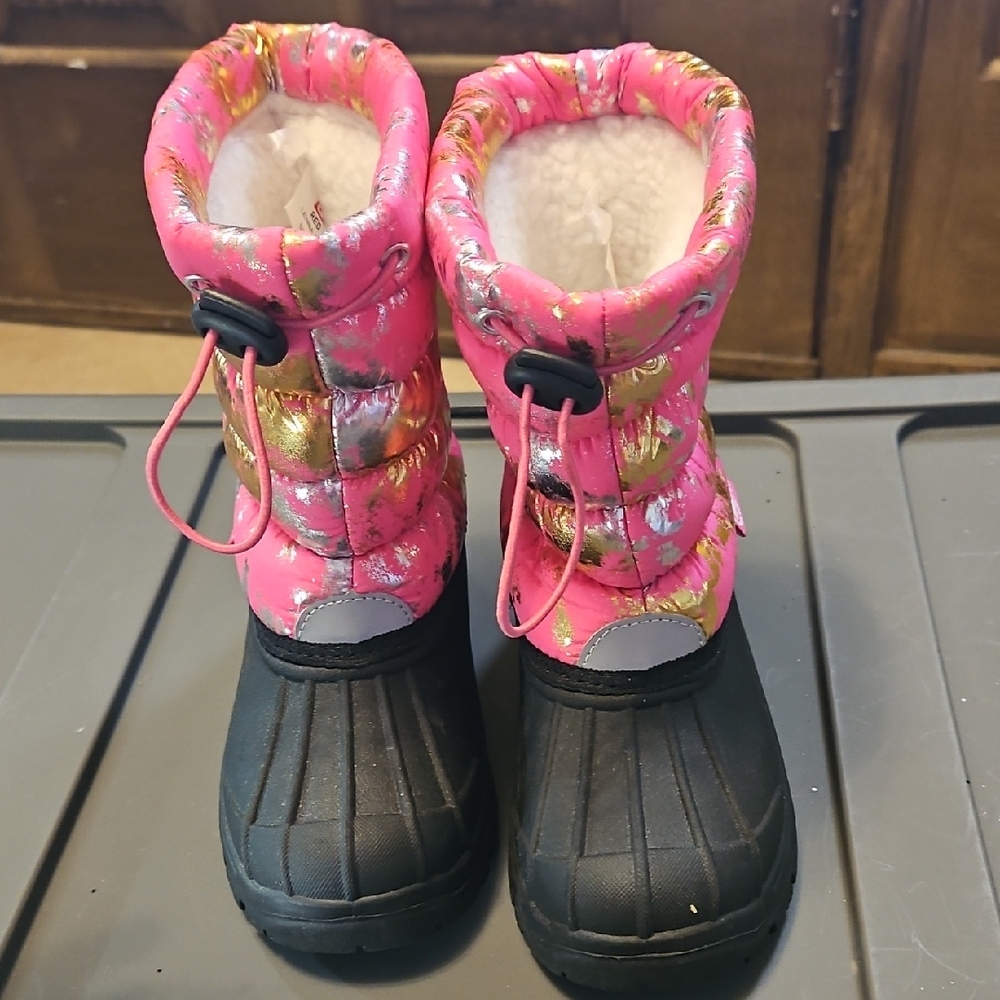 Cozy Pink and Black Kids Snow Boots